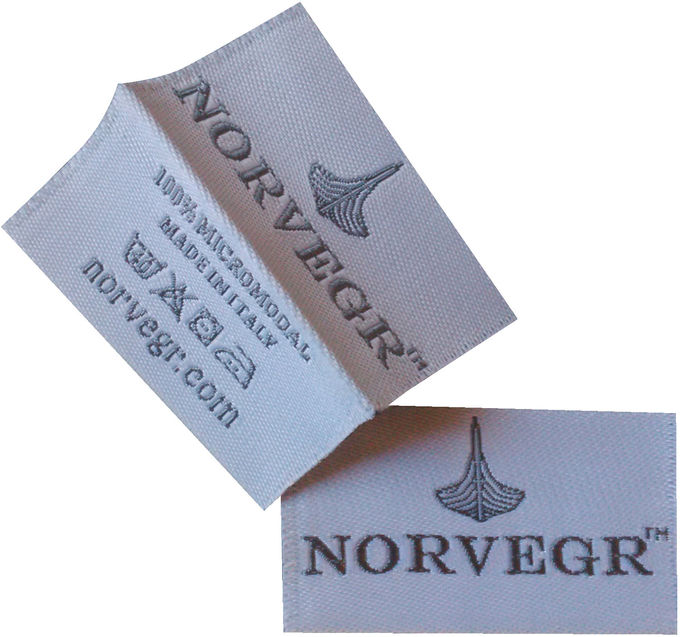 毛布袋の商標の名前のロゴのための端によって折られる衣類のラベルは縫います